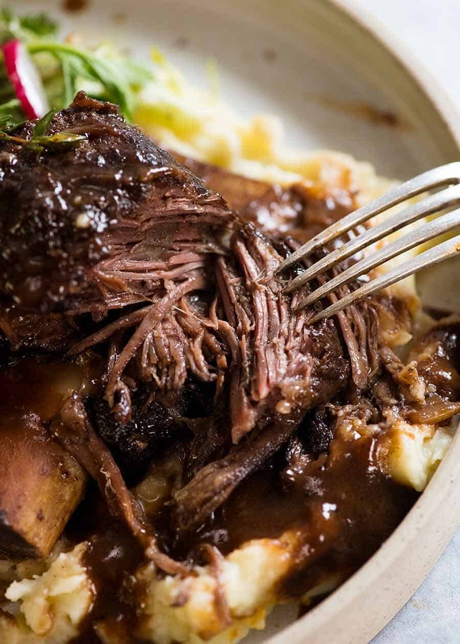 Braised-Beef-Short-Ribs red wine sause.jpg